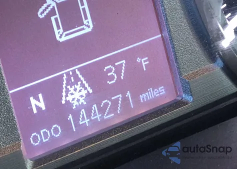 2015 Toyota 4Runner Sr5/Sr5 Premium z USA, uszkodzony, nr VIN JTEBU5JR5F5220443